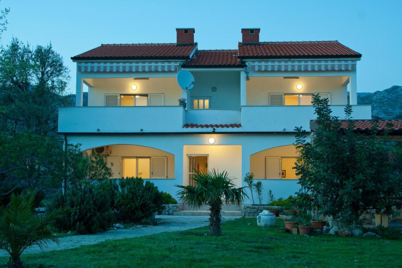 Apartments Punta Seline ภายนอก รูปภาพ